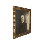 Grote Oude Foto Portret Oude Man Gouden Lijst Hars Brugge 1921 thumbnail 7