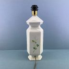 Deze Italiaanse Lamp Is Met De Hand Beschilderd Met Blaadtjes En Bloemen. thumbnail 9