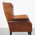 Grote, Vintage Schapenleren Oorfauteuil In Engelse Stijl Met Mooie Diepe Kleuren thumbnail 4