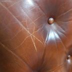 Bijzonder Stoere Vintage Bibliotheekfauteuil Met Studs thumbnail 4