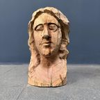 Uit Hout Gesneden Hoofd Van Een Vrouw thumbnail 19