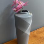 Modernist Vase By Bay Model 690 25 1970s Wgp thumbnail 5