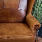 Karakteristieke Vintage Schapenleren Oorfauteuil thumbnail 6
