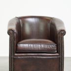 Prachtige Luxe Donkere Rundleren Clubfauteuil Met Bolpoten In Engelse Stijl thumbnail 3