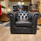 Engelse Salvale Chesterfield Clubfauteuil Zwart Leder thumbnail 2