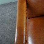 Statige Antieke Hollandse Fauteuil Met Leeuwenkoppen Opnieuw Bekleed Met Cognac Kleurig Rundleer thumbnail 8