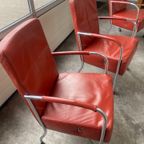 Eetstoelen En Relaxfauteuil Van "de Toekomst" thumbnail 4