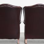 Set Van 2 Mooie En Comfortabele Bordeauxrode Rundleren Oorfauteuils In Engelse Stijl thumbnail 2