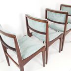4 Vintage Stoelen Licht Blauwe Rib Nieuwe Stof thumbnail 12