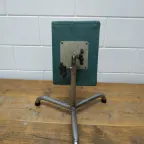Vintage Industriële Pedicure Beensteun (Ook Voor Manicure Te Gebruiken) thumbnail 11