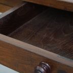 Tijdloze Antieke Vroeg 19e Eeuwse Engelse 6 Persoons Eettafel Met Een Prachtig Blad Van Notenhout thumbnail 13
