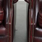 Set Van 2 Mooie En Comfortabele Bordeauxrode Rundleren Oorfauteuils In Engelse Stijl thumbnail 10