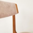 Vintage Houten Stoelen Licht Roze Ribstof Gerestaureerd thumbnail 4