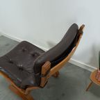 Bruin Leren Fauteuil Met Houten Onderstel Vintage Stoel thumbnail 10