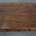 Unieke En Prachtige Antieke Kastanjehouten Salontafel Uit De 18e Eeuw Met Een Blad Uit 1 Stuk thumbnail 7