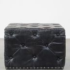 Grote, Luxe, Zwarte Vierkante Chesterfield Hocker/salontafel Gemaakt Van Rundleer thumbnail 3