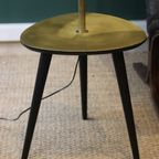 Mid-Century Vloerlamp Met Statiefplank thumbnail 5