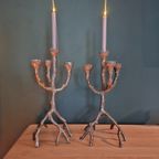 Set Van 2 Aluminium Kandelaars 52 Cm Hoog thumbnail 8