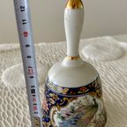 Prachtige Vintage Glanzend Tafelbel Pauw En Bloemen Design Met Gouden Afwerkingen thumbnail 9