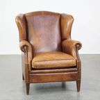 Comfortabele, Charmante Schapenleren Oorfauteuil Met Mooie Kleuren En Een Prachtig Patina thumbnail 2