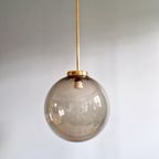Grande Suspension En Laiton Et Verre Fumé Bullé, 1970 thumbnail 4