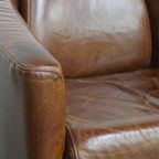 Karaktervolle En Unieke Bruine Aviator Design Fauteuil Gemaakt Van Rundleer thumbnail 12