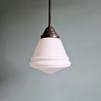 Grote Conische Art Deco Hanglamp Van Wit Opaline Glas thumbnail 12