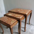 Vintage Mimiset Marmer Hout Art Deco. Set Van 3 Tafeltjes thumbnail 2