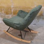 Jannis Schommelstoel Groen Met Metalen Frame En Stoffen Bekleding thumbnail 8