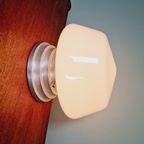 Art Deco Plafondlamp Met Een Conische Wereldbol In Witte Opaline thumbnail 6