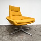 Hugo Fauteuil Van Simon Pengelly thumbnail 4