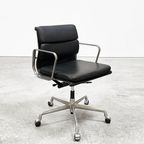 Vitra Ea 217 Soft Pad Bureaustoel Door Charles Eames. thumbnail 5