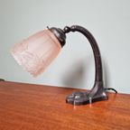 Art Deco Bureaulamp In Metaal En Roze Gesatineerd Glas, 1920-30 thumbnail 11