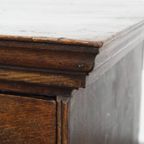 Elegante Vroeg 18e Eeuwse Antieke Engelse Ladekast/ Commode Gemaakt Van Eikenhout Met 5 Lades thumbnail 10