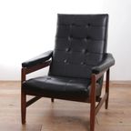 Strakke Vintage Design Fauteuil Zwarte Skai En Teakhout Jaren 60 thumbnail 2