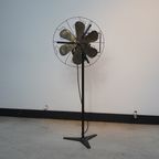 Electric Fan, 1950 thumbnail 2