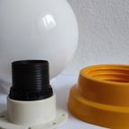 Vintage Glazen Bol Lamp Of Plafonnière Met Gele Voet Jaren 70 thumbnail 3