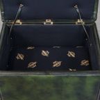 Groene Rundleren Chesterfield Hocker/ Opberg Poef Met Wieltjes thumbnail 5