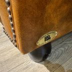 Stoere Industriële Vintage Chesterfield 3,5 Zits Bank In Vintage Cognac Leer 240 Cm thumbnail 8