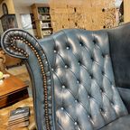 2 X Gave Engelse Chesterfield Fauteuils Jeans Blauw thumbnail 5