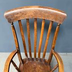 Antieke Bruine Windsor Armstoel Met Hoge Rug thumbnail 11
