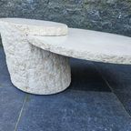 Maitland Smith Designer Salontafel Van Mactan Stone En Travertin thumbnail 2
