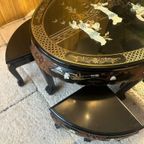 Chinese Salontafel Met Hout Snijwerk (Inclusief 6 Krukken) thumbnail 4