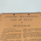 Kartonnen Bordje 'Zedelijke Bescherming Jeugd' thumbnail 7