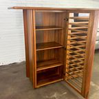 Hoge Italiaans Vintage Dressoir Kast Met Walnoot Hout En Glas thumbnail 6