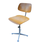 2 X Friso Kramer Architect / Industrial Chair By Ahrend De Cirkel. thumbnail 11