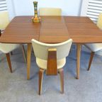 Set Van 6 Brutalist Stoelen En Uitschuifbare Eettafel thumbnail 15