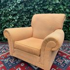 Klassiek Vintage Engelse Fauteuil Met Messing Wieltjes thumbnail 2