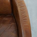Karaktervolle En Unieke Bruine Aviator Design Fauteuil Gemaakt Van Rundleer thumbnail 9