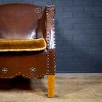 Antique Clubchair thumbnail 8